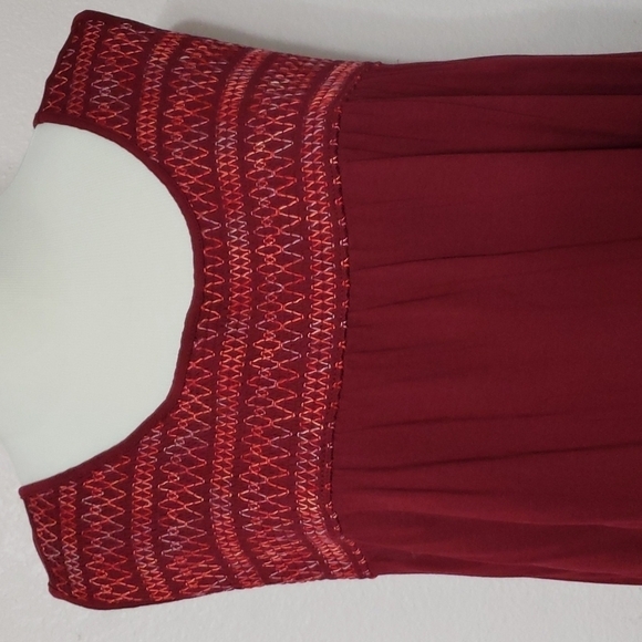 Burgundy Old Navy Top Size XXL - Picture 2 of 6